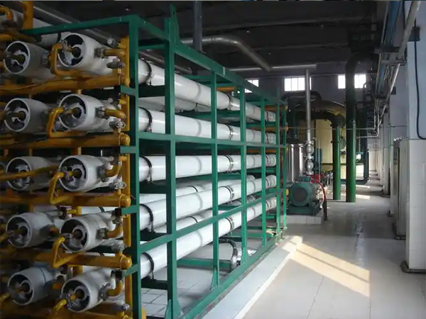 電廠鍋爐反滲透水處理設(shè)備：電廠運行的&ldquo;水質(zhì)護盾&rdquo;