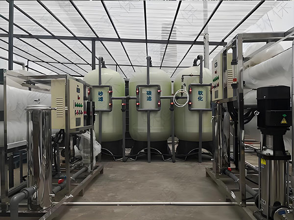 去離子水設備多少錢一套？影響價格的關鍵因素在這里